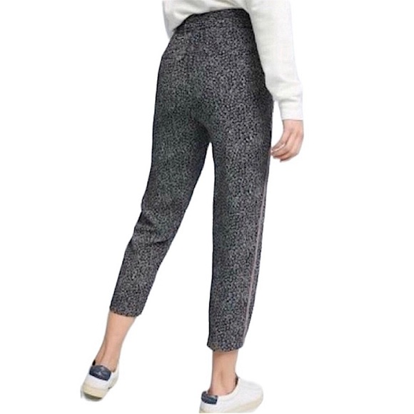 Anthropologie Ett Wa Black Red Striped Pull On Relaxed Fit Crop Jogger Pants - Picture 2 of 10
